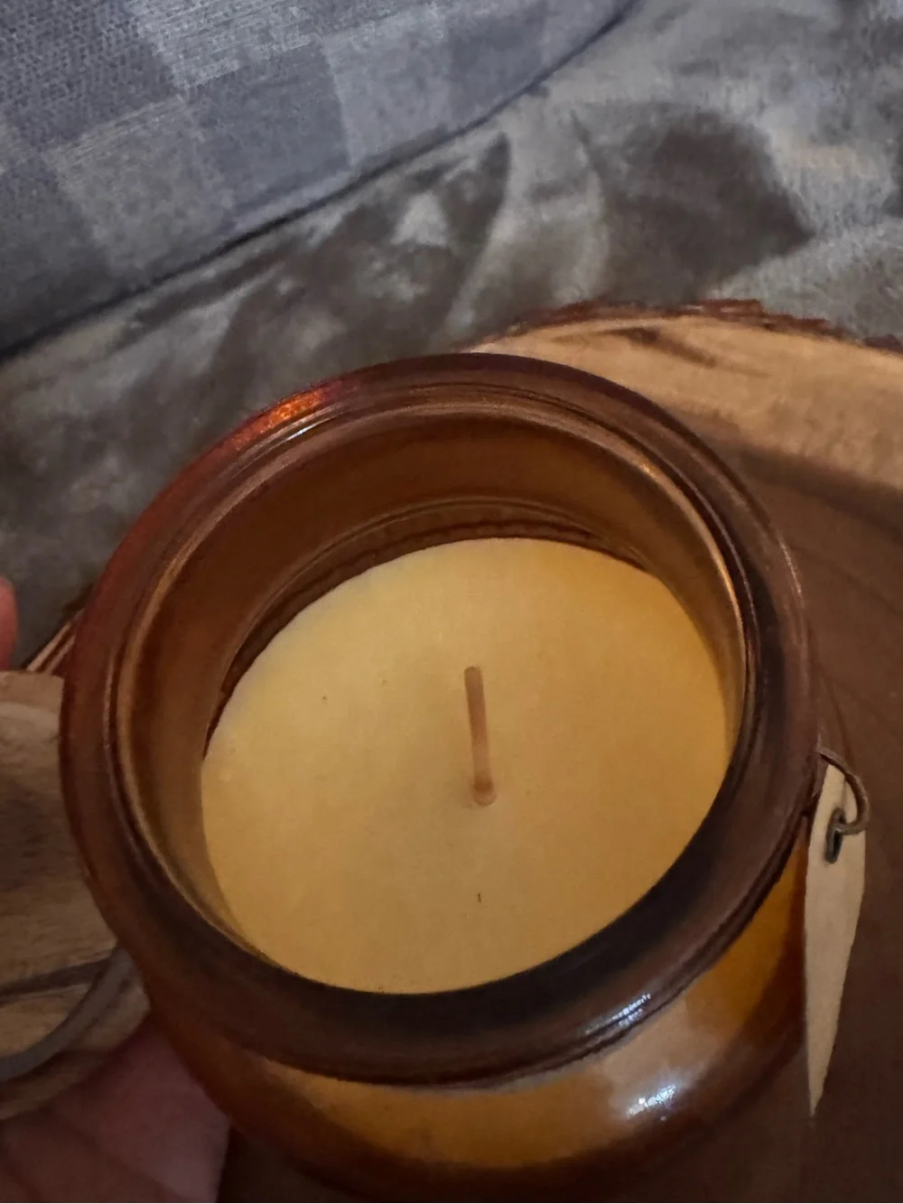 Toccata Sandalwood Scented Candle - Amber Jar